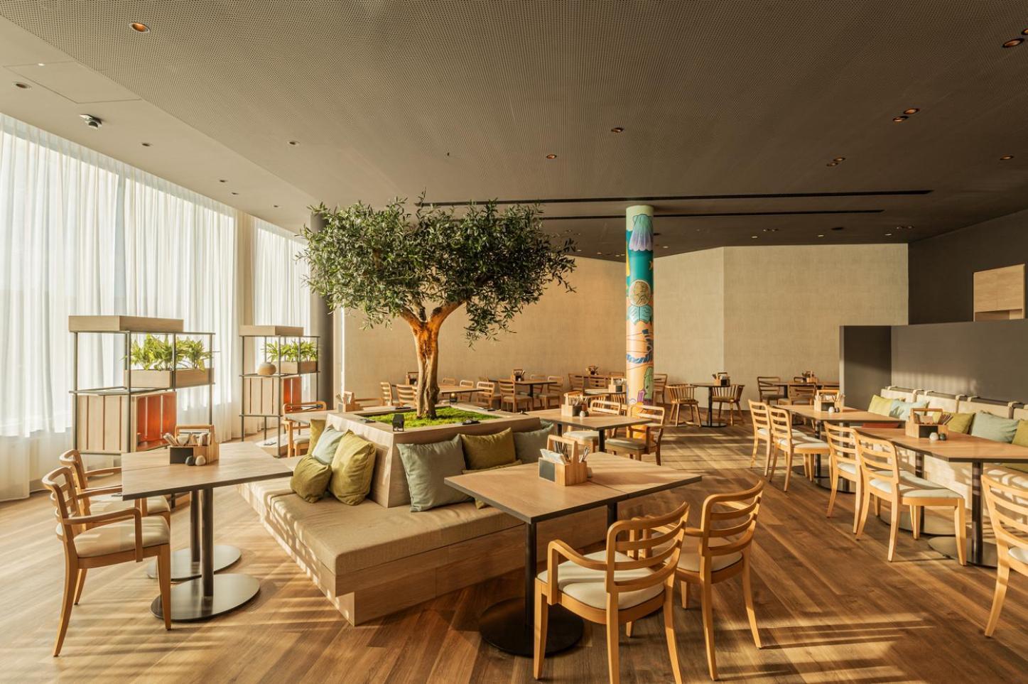 Intercityhotel Luebeck Exterior photo