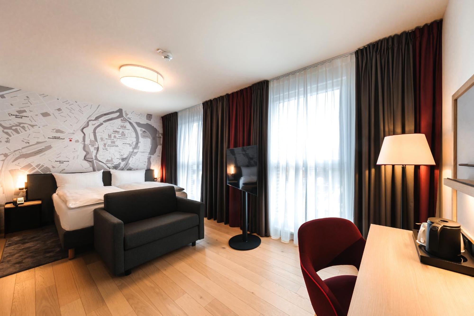 Intercityhotel Luebeck Exterior photo